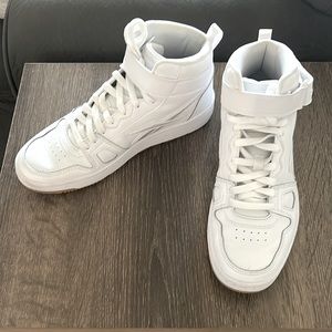 Reebok high top shoes